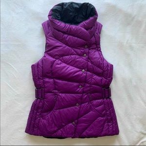 Lululemon Get Down Reversible Vest Dewberry 4